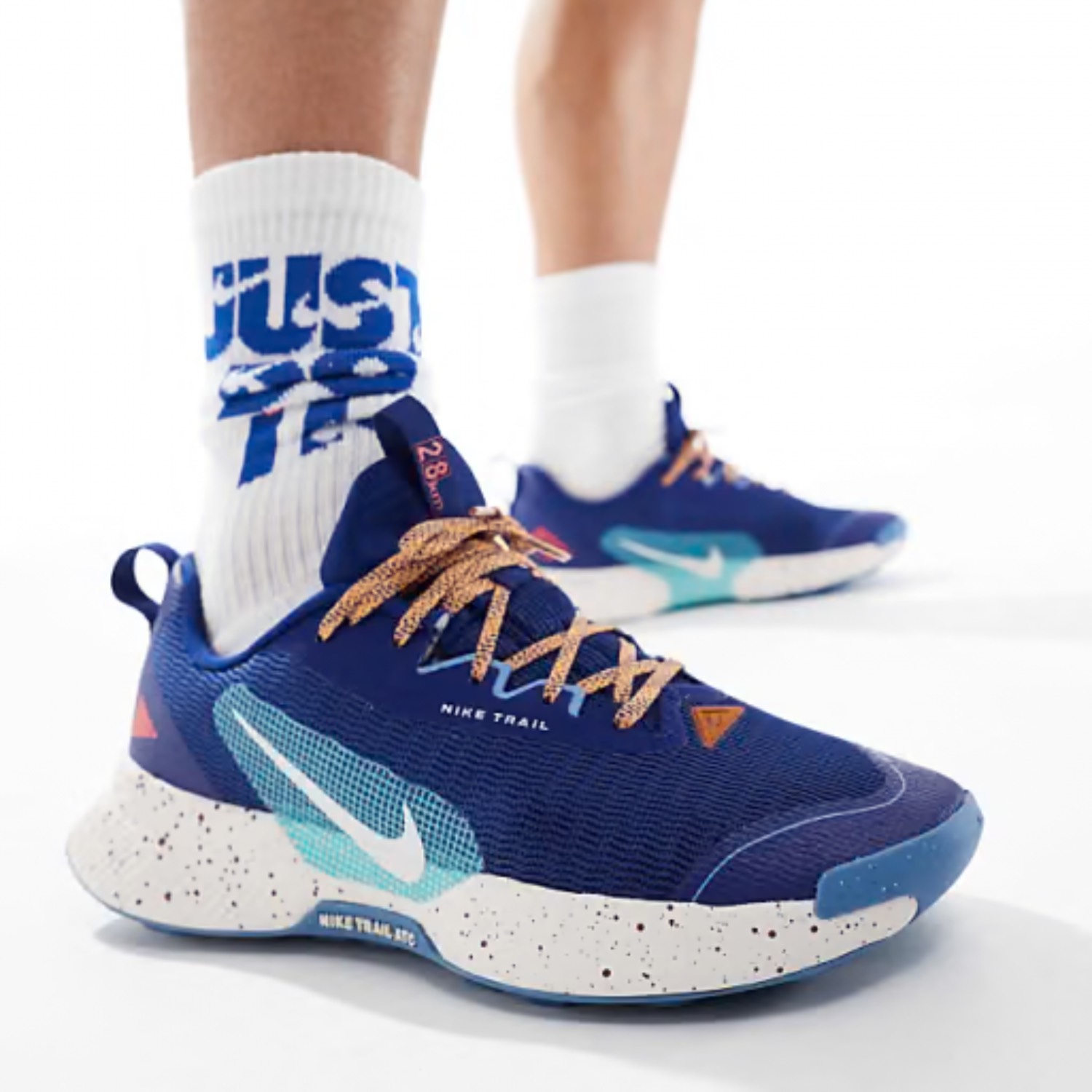 photo-output (21) Nike Guniper Trail3کفش اسپورت کدمحصولFQ0904-400 - Image 1
