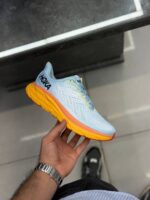HOKA